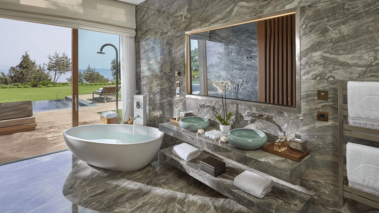 Blue Beach Villa Three Bedroom